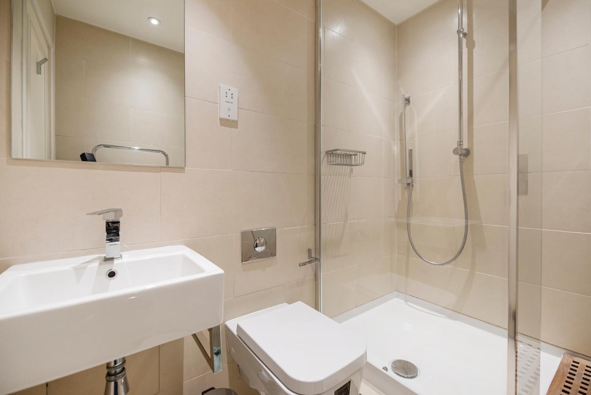 Central 2 Bed Maissonette Λονδίνο Εξωτερικό φωτογραφία